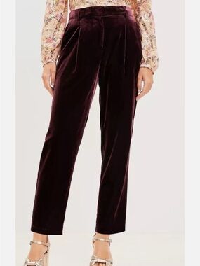 Loft Rich Burgundy Pleated velvet Trousers size 4